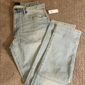 Gap Men’s Athletic Jeans